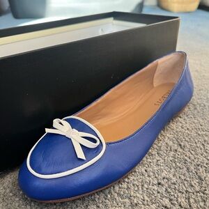 UNWORN Talbots Blue & White Women's Flat Shoes